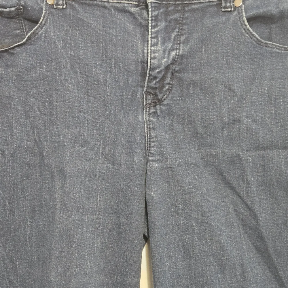 Relativity Classic‎ Blue Women's Straight Leg Jeans- Size 16 Short